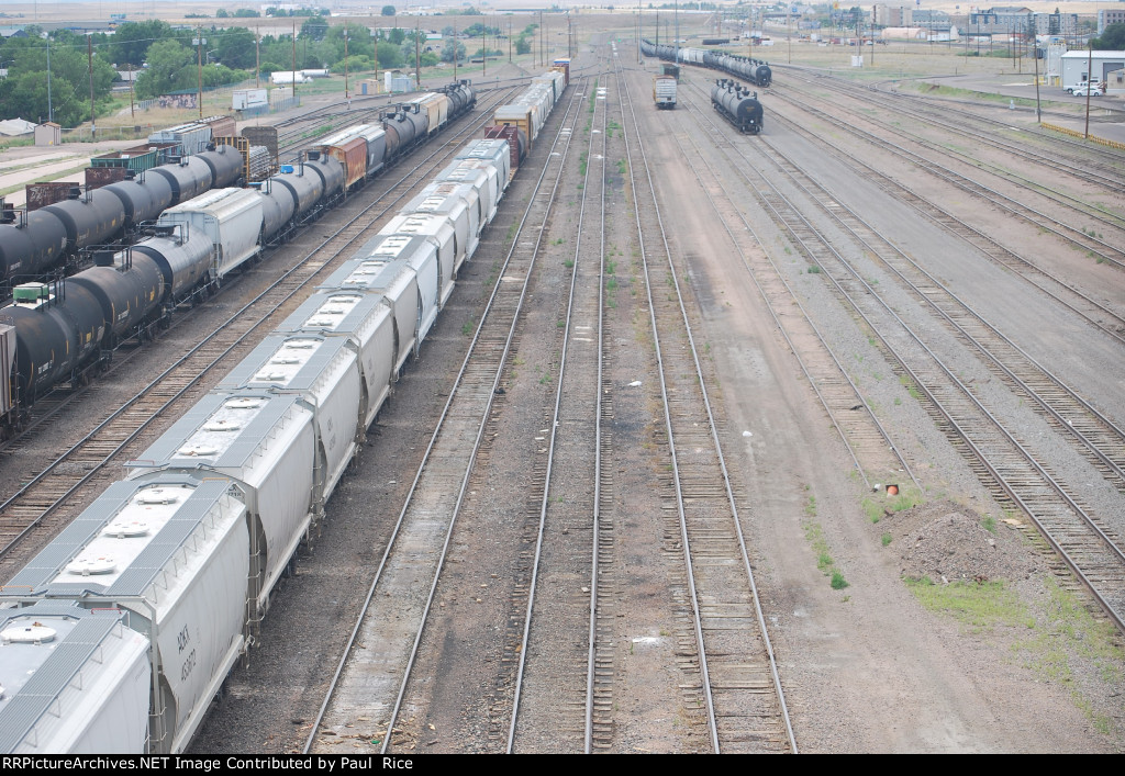 UP Yard Cheyenne Looking West